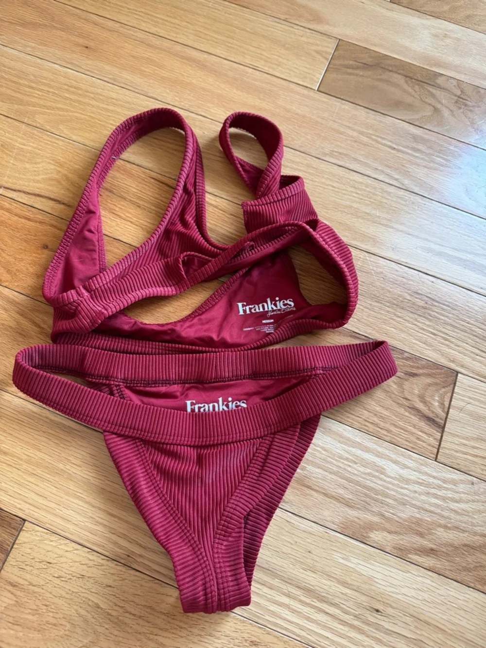 Frankie's Bikinis Ribbed Burgundy Two-Piece Bikini Set Classic NWOT - Picture 5 of 6